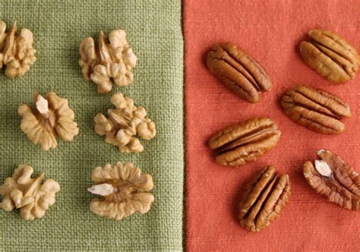 Is hickory and pecan the same?