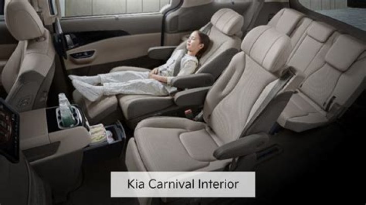 Is Kia Carnival 8 seater?