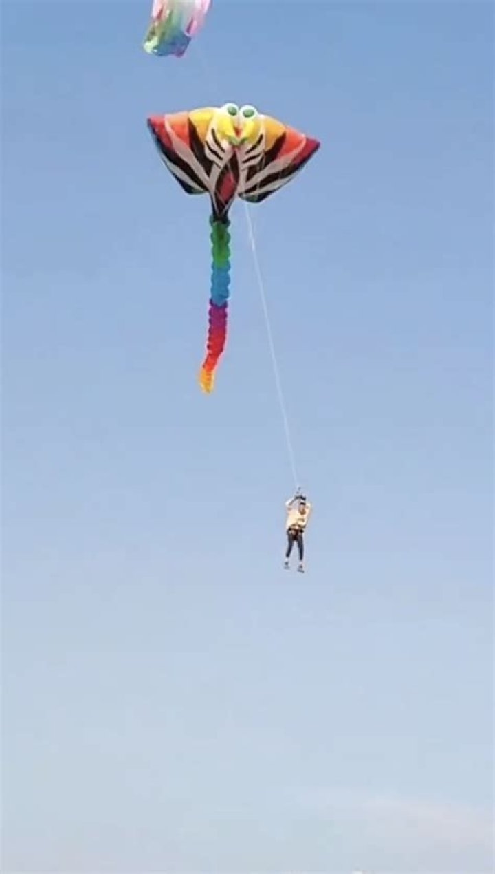 Is kite flying allowed in UK?
