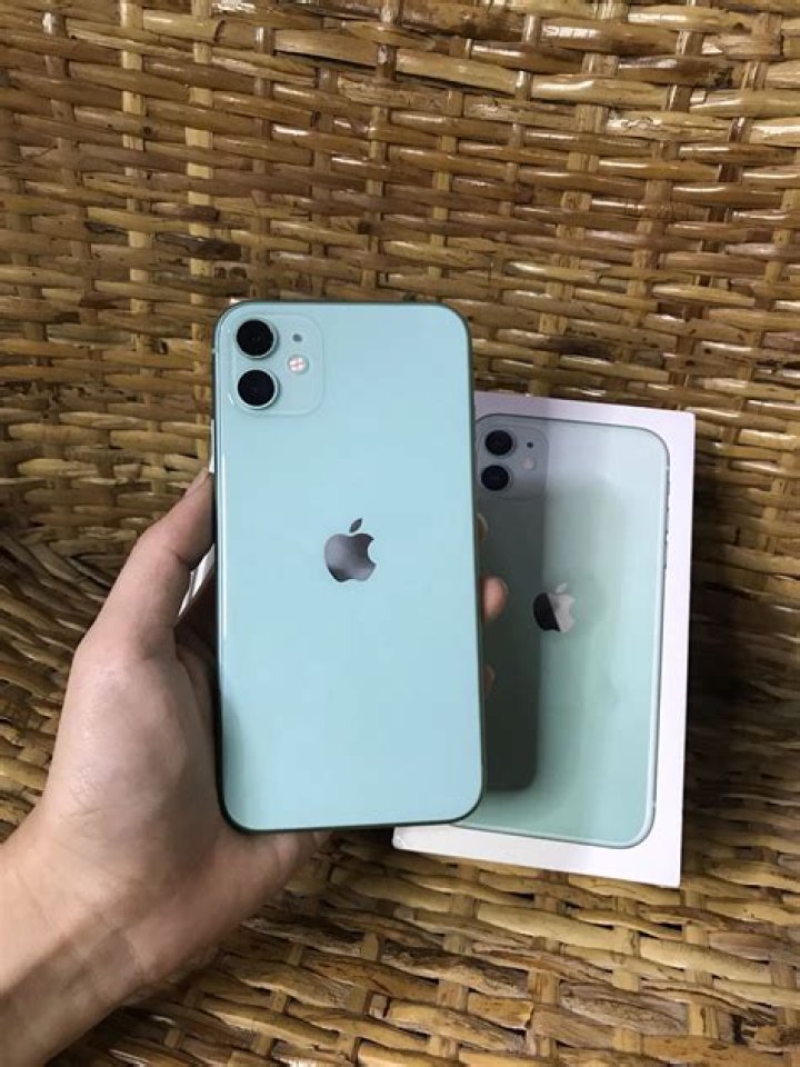 Is the iPhone 11 mint green?
