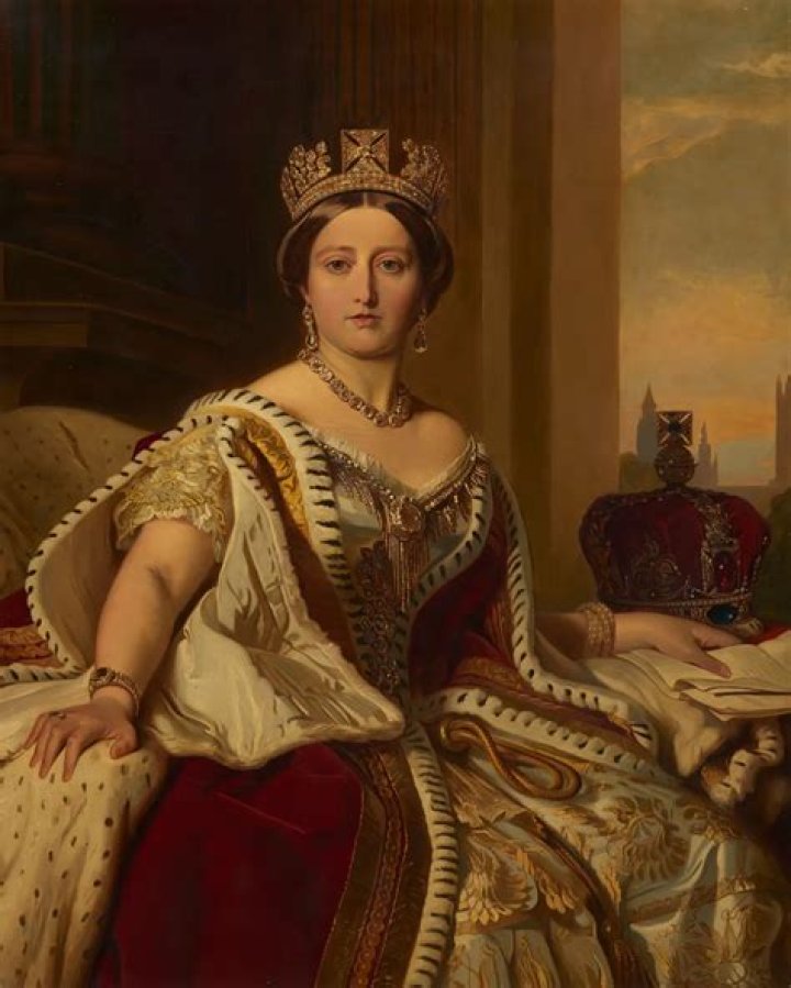 Is there a Queen in Cinderella?
