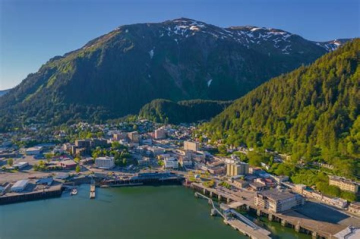 Is there a university in Juneau Alaska?