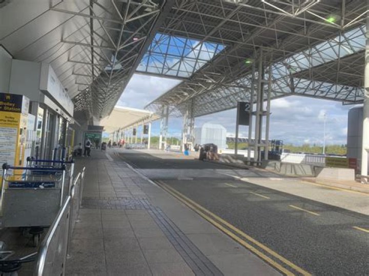 Is there any free parking at Manchester Airport?