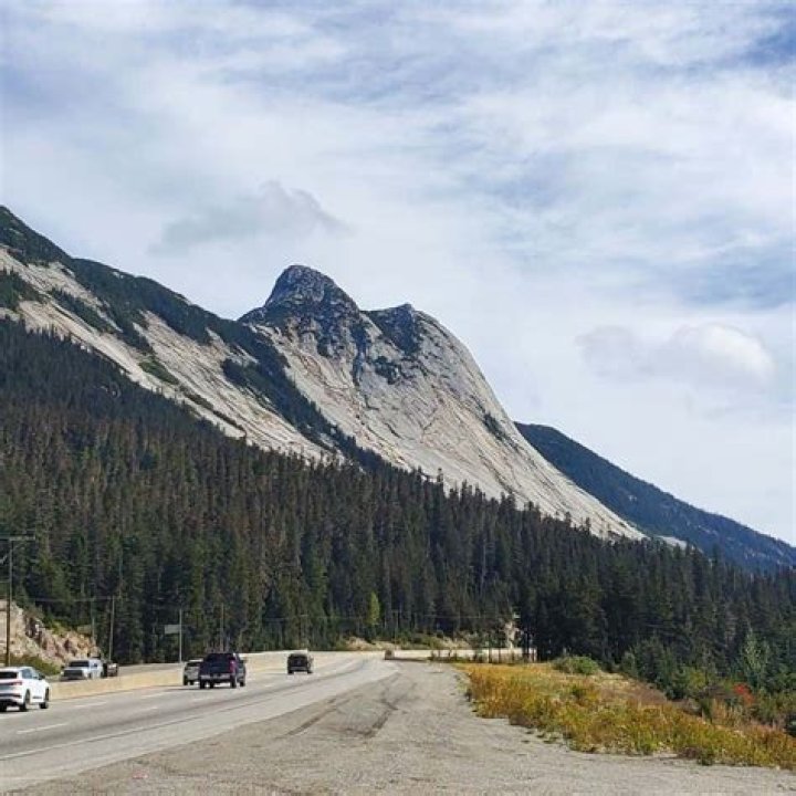 Is there cell reception on the Coquihalla?