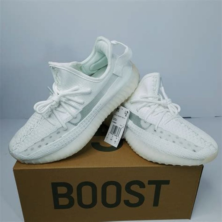 Is Yeezy 380 comfortable?
