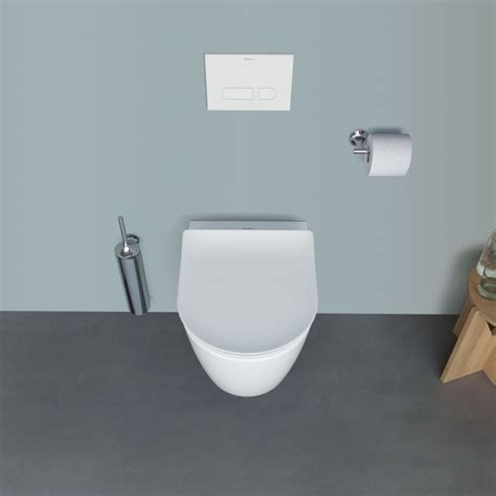 Quelle est la hauteur moyenne d'une cuvette de WC ?