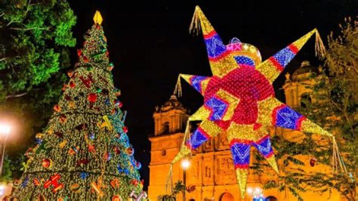 What are Christmas traditions in Colombia?