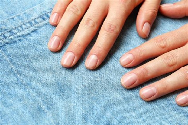 What are manicured nails?