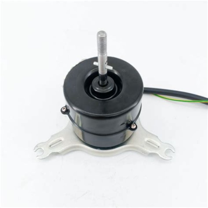What are the advantages of DC motor?