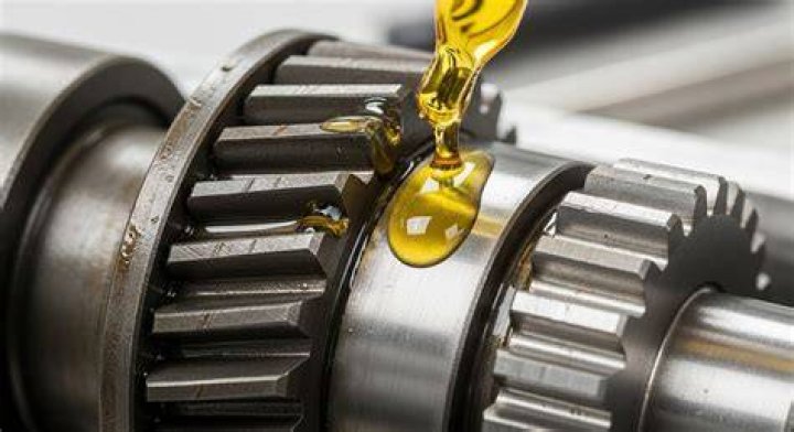 What are the lubricants commonly used in differential?