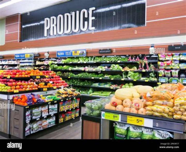 What are the major supermarkets in California?