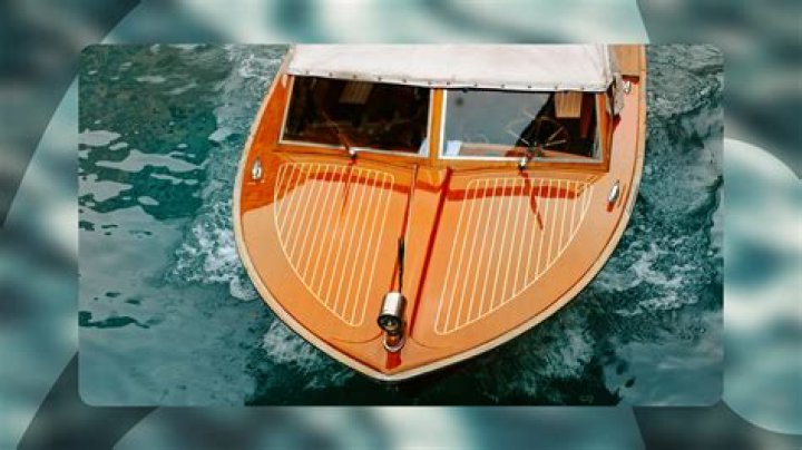 What boat does Scott Martin have?
