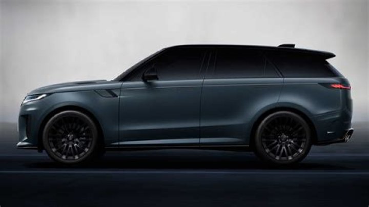 What does SV mean on Range Rover?