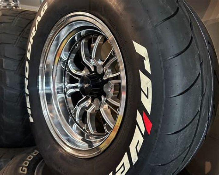 What front tires go with drag radials?