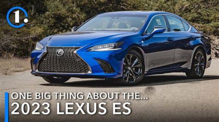 What gas does a 2013 Lexus ES 350 take?