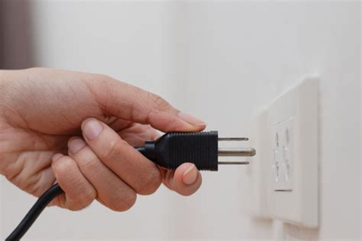What happens if I unplug my Alexa?