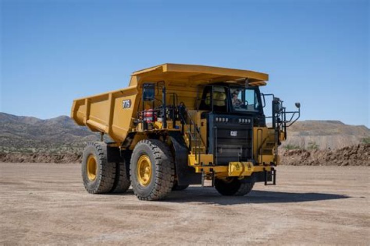 What is a super dump dump truck?