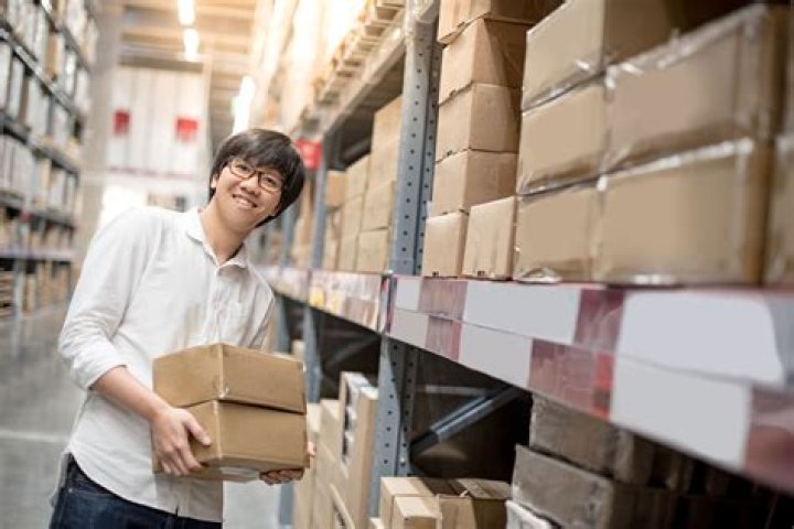 What is levelized cost of storage?