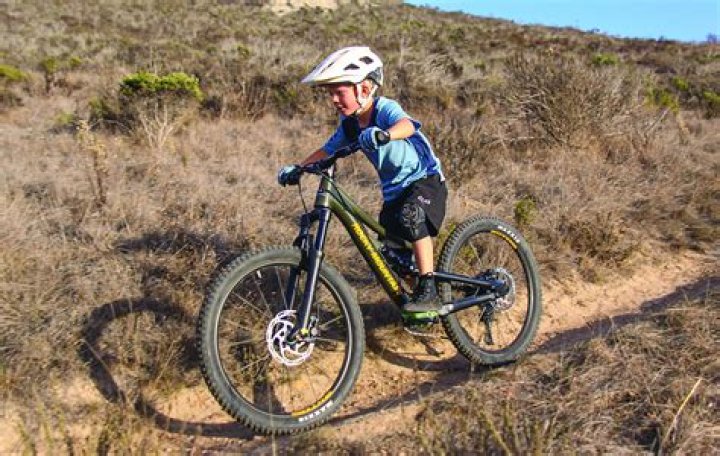 What is the best bike for gliding in GTA 5?