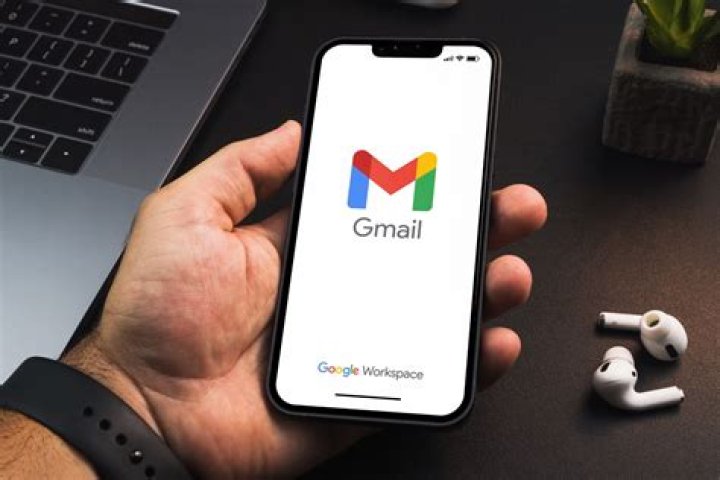 What is the Gmail app for Mac?