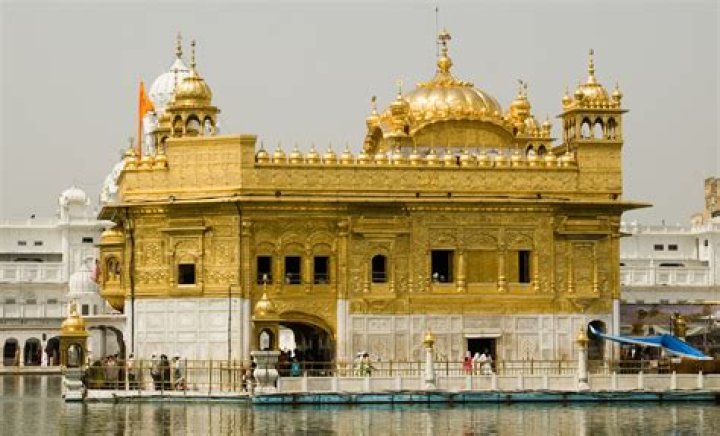 What is the history of Golden Temple?