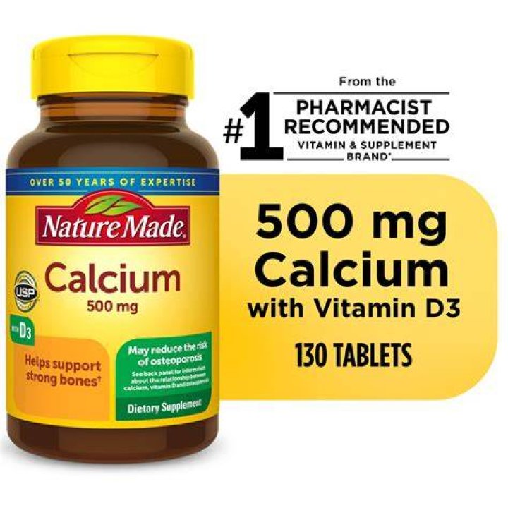 What is the mass of 0.5 moles of calcium carbonate?
