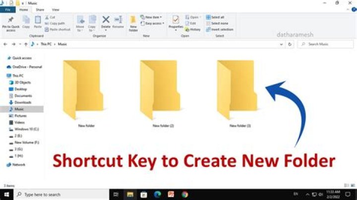 What is the shortcut for creating a new layer?
