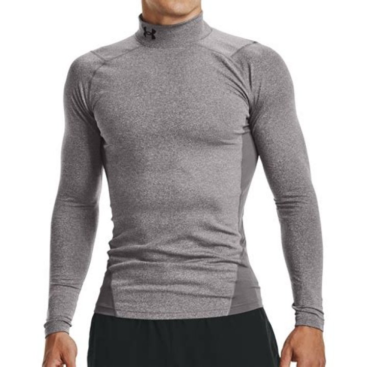 What is under Armour cold gear?