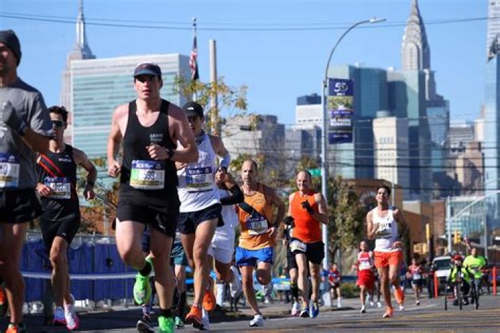 What pace do ultra marathoners run?