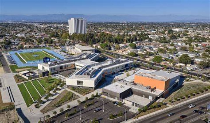 What rappers went to Compton High School?