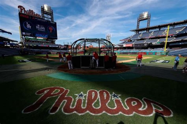 What station is the Phillies game on today?