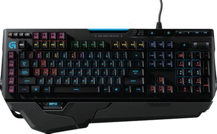 When did the Logitech g910 come out?