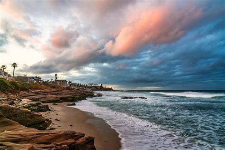 Where can I watch the sunrise in La Jolla?
