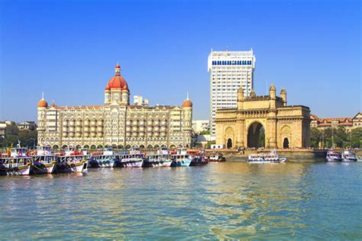 Where did Bombay located?