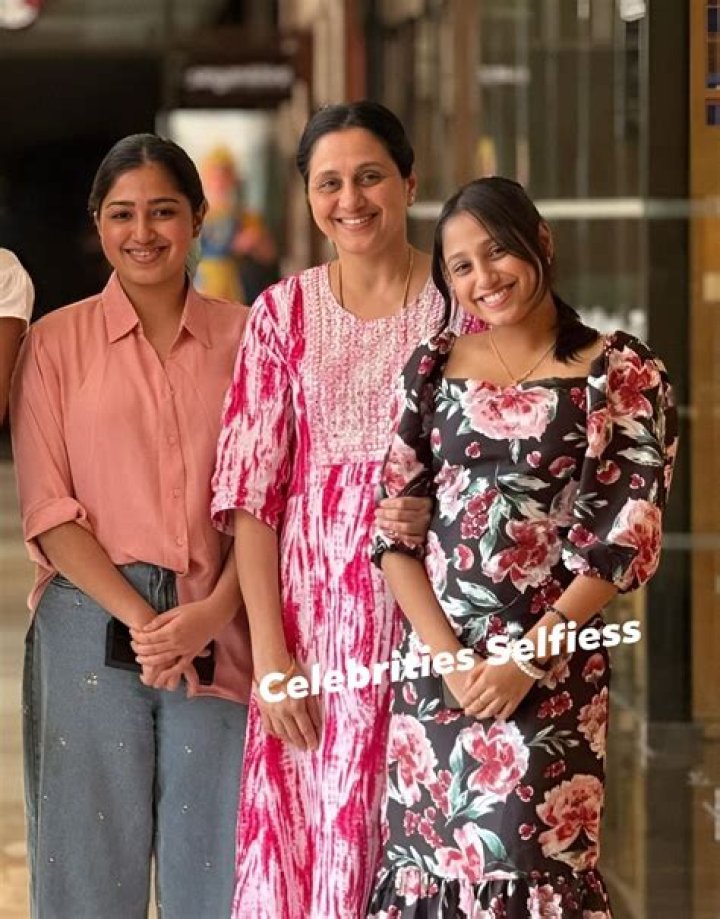 Where is actress Devayani now?