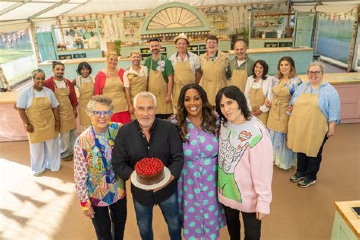 Who are the new judges on the Great British baking show?