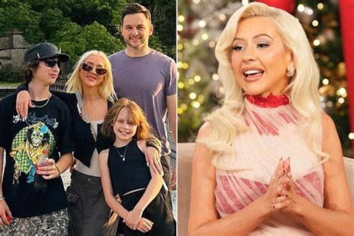 Who discovered Christina Aguilera?