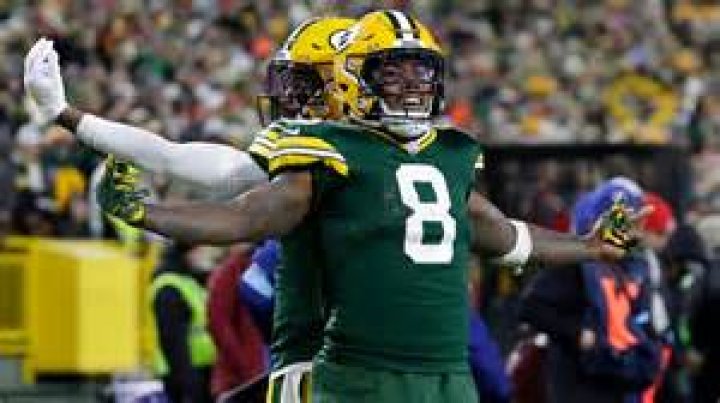 Who is Green Bay Number 1 receiver?
