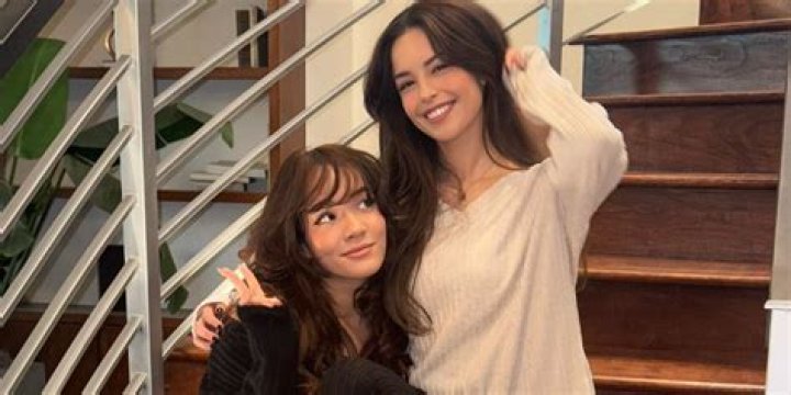 Who is LaurenzSide's sister?