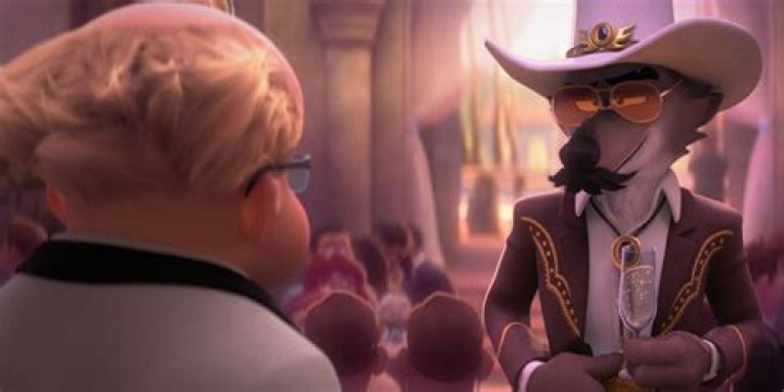 Who is the voice of Mr Moon in Sing?