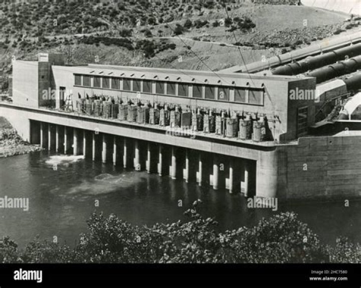 Who made the first hydroelectric power plant?
