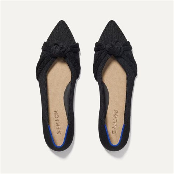 Who makes Rothys shoes?