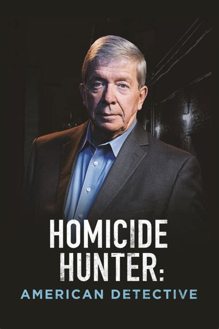 Who streams Homicide Hunter?
