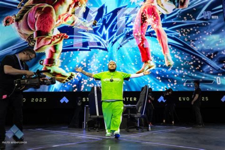 Who won Evo 2018?