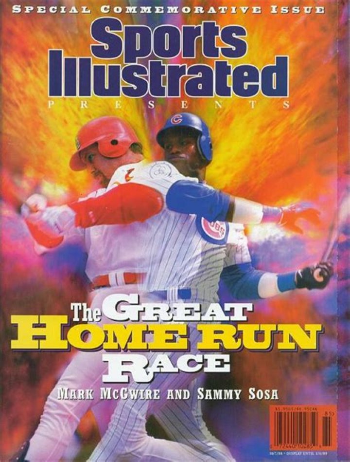 Who won the home run race in 1998?