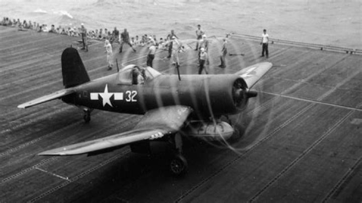 Why are the Corsair wings bent?