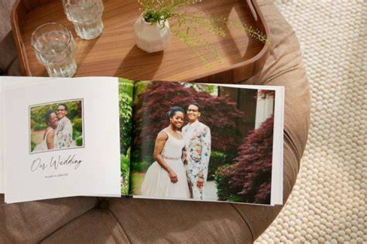 Why can't I see my photos on Shutterfly?