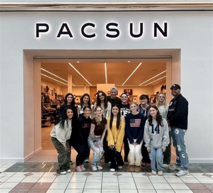Why did PacSun close?