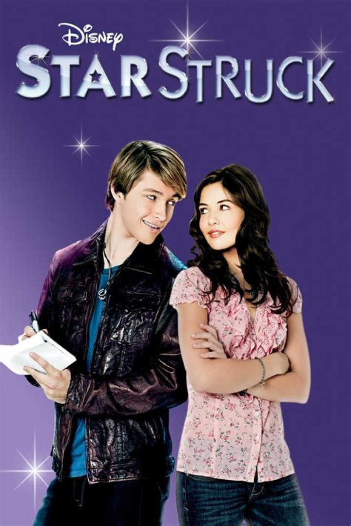 Why don't they kiss in StarStruck?