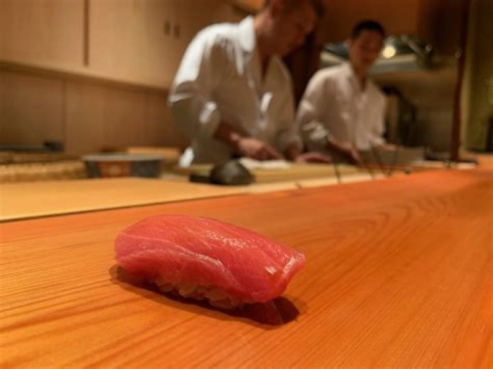 Why is it OK to eat raw fish in sushi?